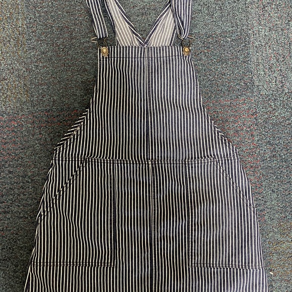 Altar’d State Overall Dress. Size S. Comfy fabric and only worn 3-4 times! - Picture 7 of 7